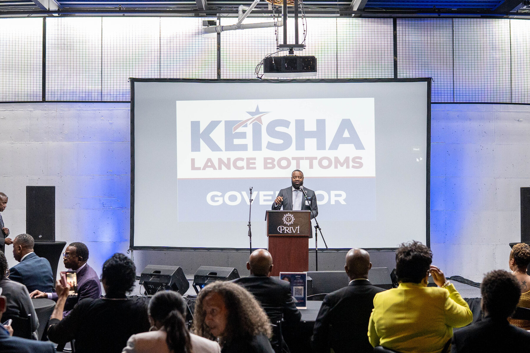 Vaughn Irons introduces Mayor Keisha Lance Bottoms